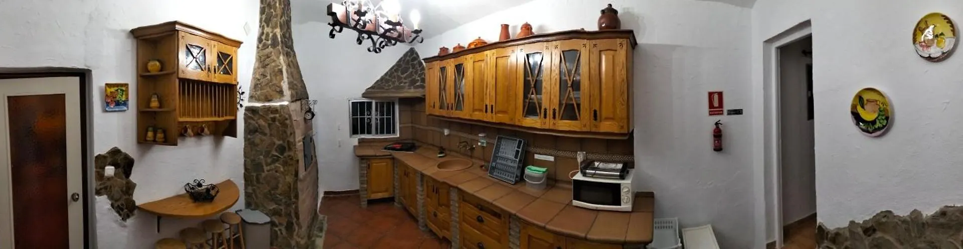 Finca Riodiel Gibraleon 0*,